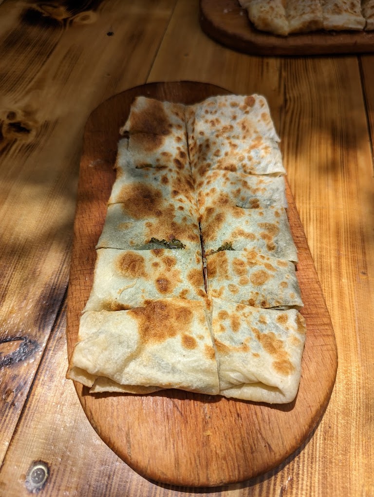 Feteer bij Fatatri, een van de leukste restaurants in Amman