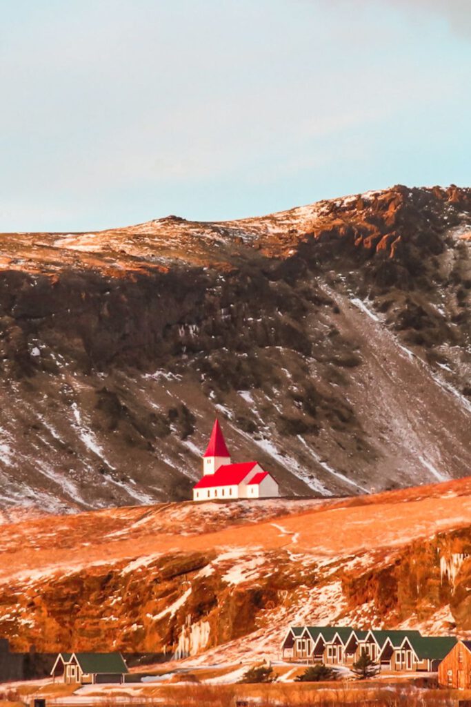 Een afgelegen dorpje in IJsland
