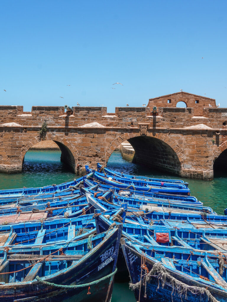 Blauwe bootjes in Essaouira
