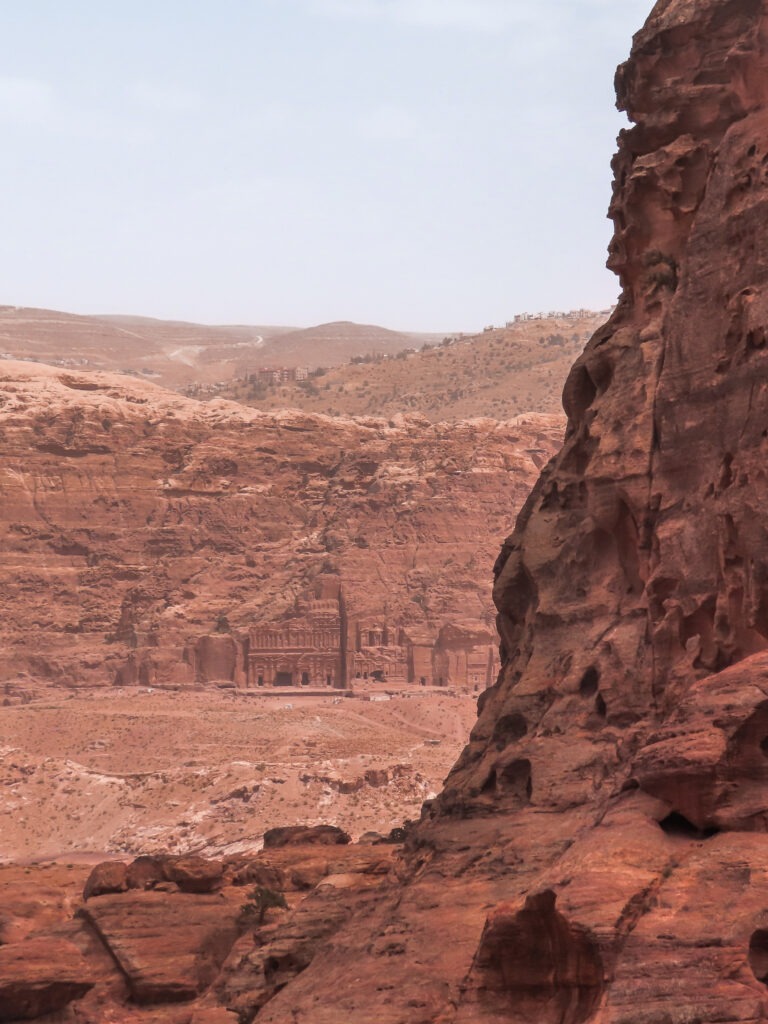 Want to go on a hike in Petra? Then Autumn is the best time to visit Petra