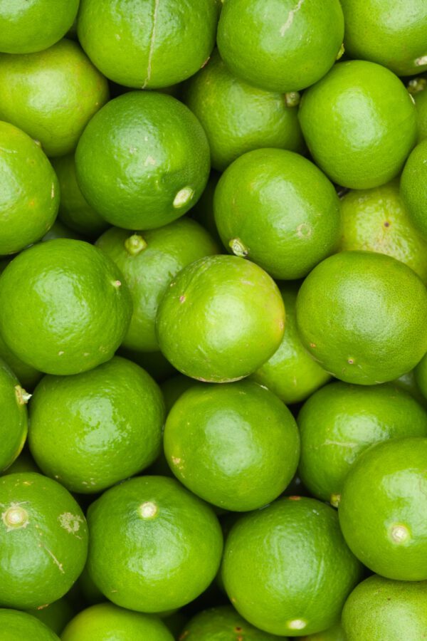 A bunch of lemons at the market in Amman
